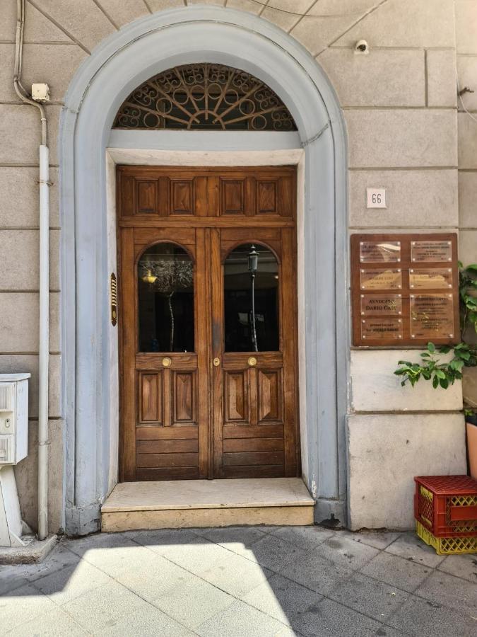 Tredidenari B&B Салерно Екстериор снимка