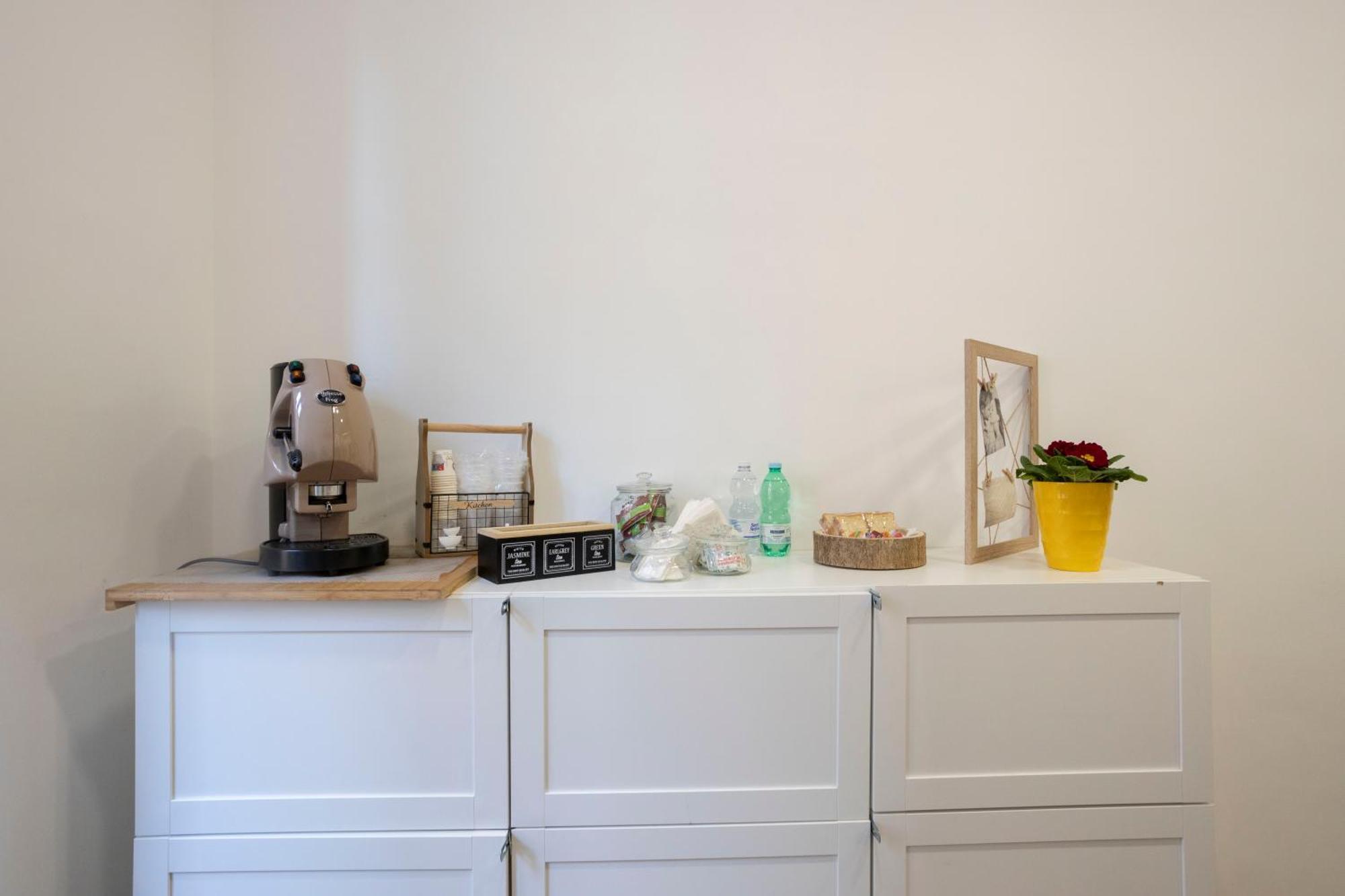 Tredidenari B&B Салерно Екстериор снимка